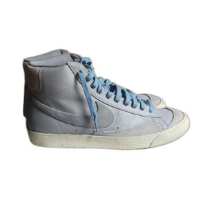 EUC Nike Blazer mid '77 in grey fog
